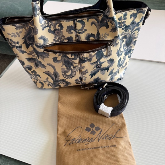 Patricia Nash Argenta Leather Tote - Picture 3 of 6